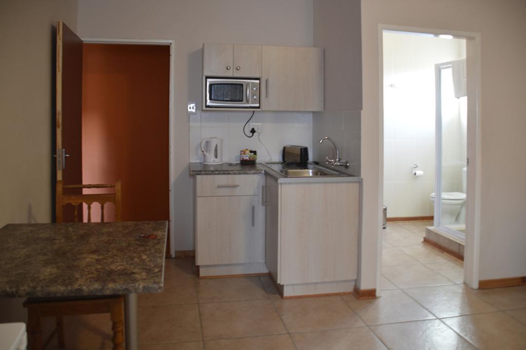Two Bells Guest House Bloemfontein Phòng bức ảnh