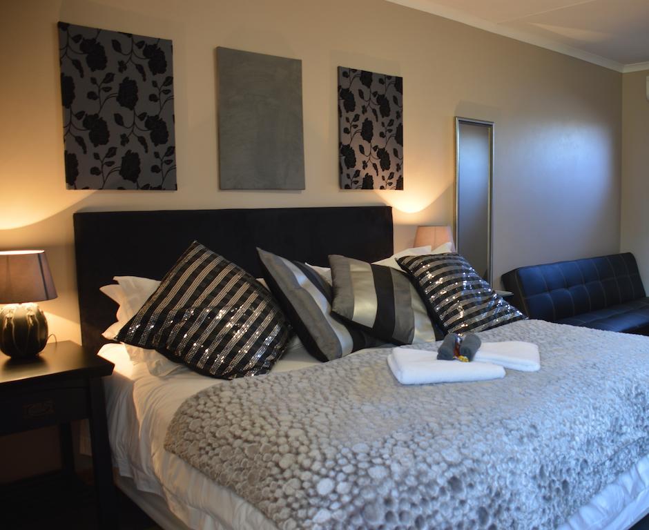 Two Bells Guest House Bloemfontein Phòng bức ảnh